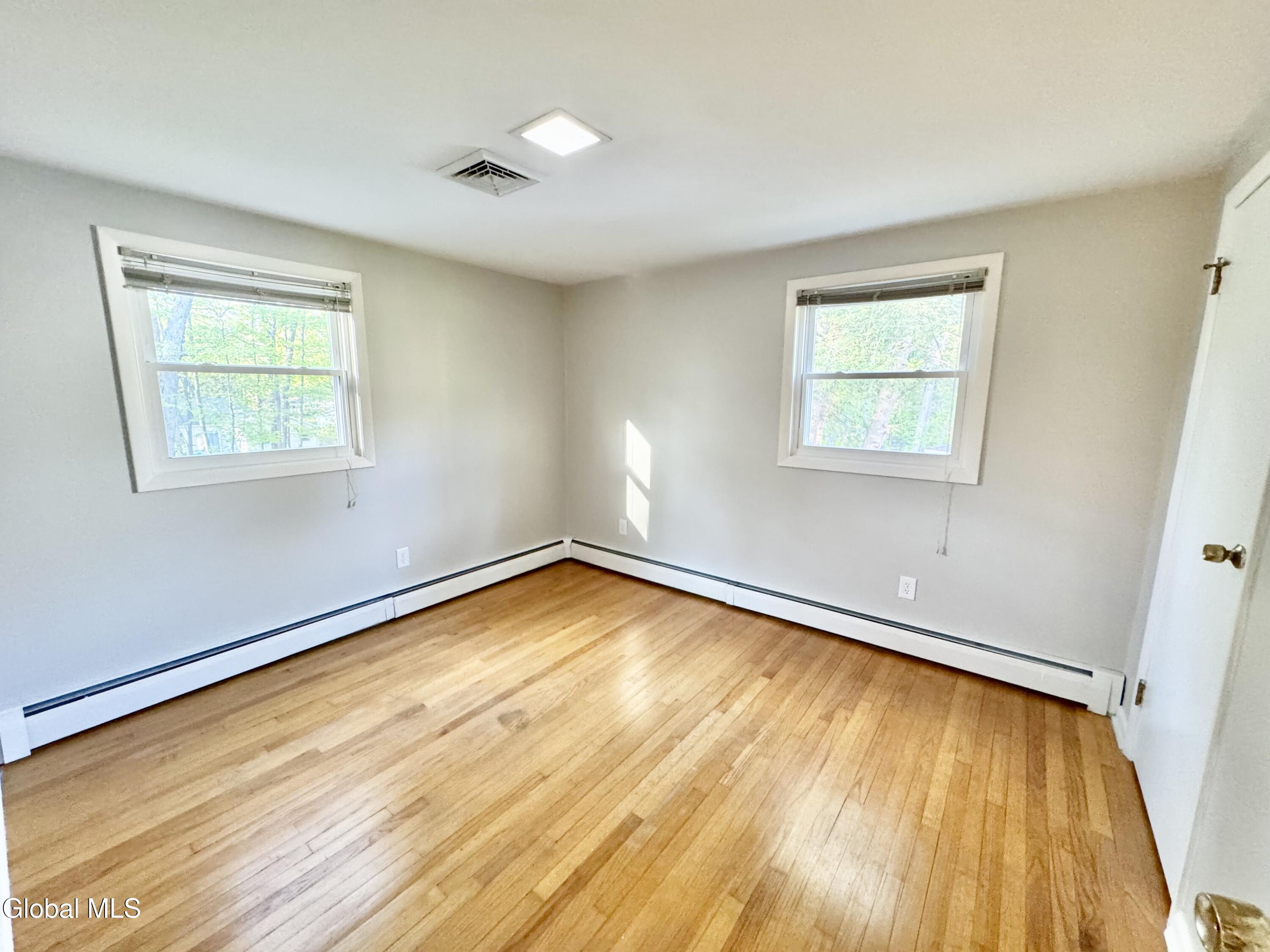 25 Shadow Wood Way Ballston Lake NY 12019