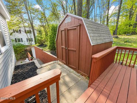 25 Shadow Wood Way Ballston Lake NY 12019
