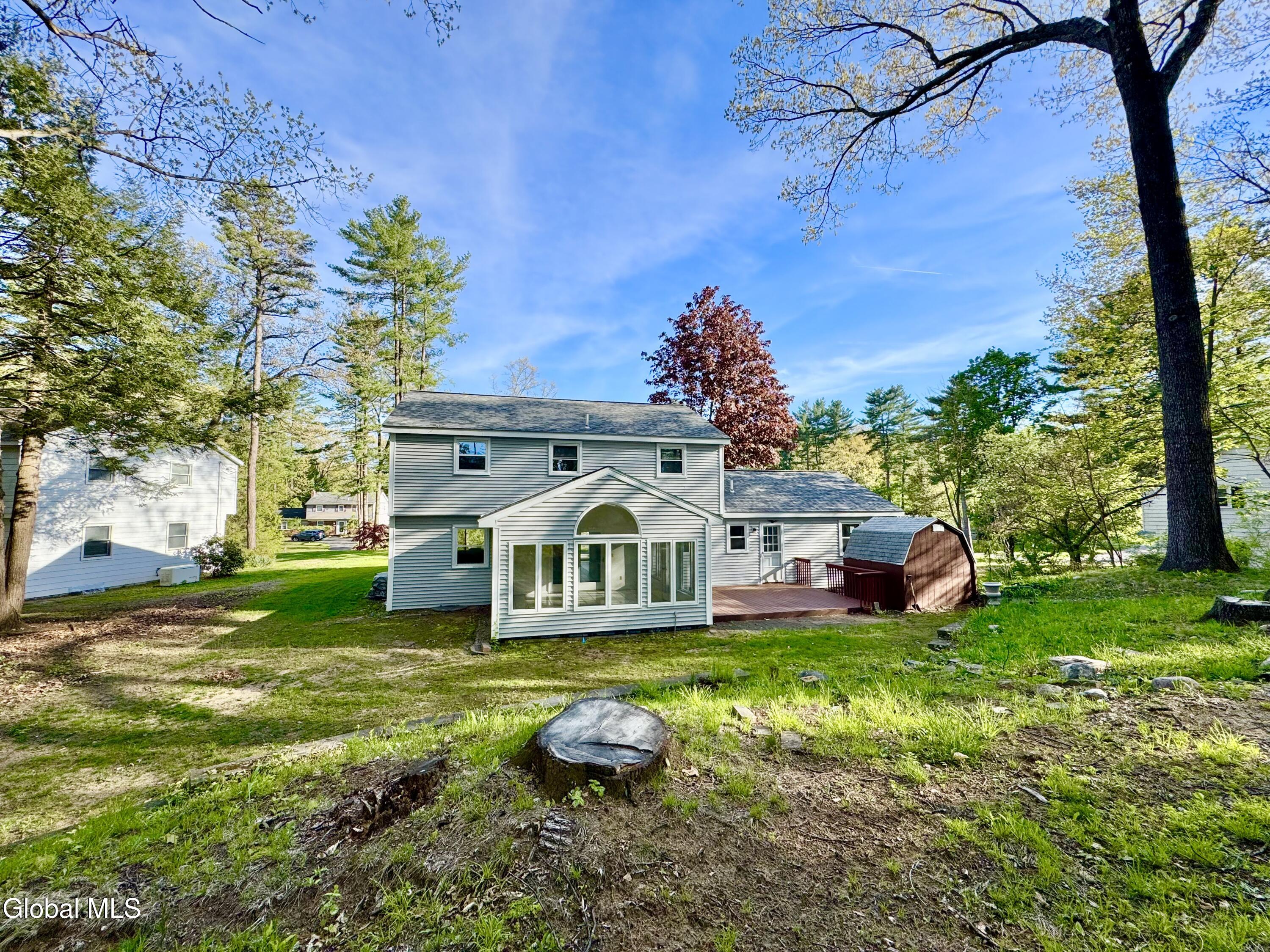 25 Shadow Wood Way Ballston Lake NY 12019