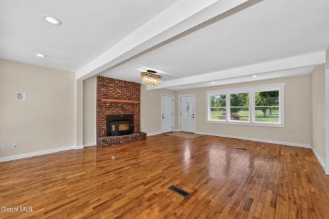 88 Oak Valley Way Queensbury NY 12804