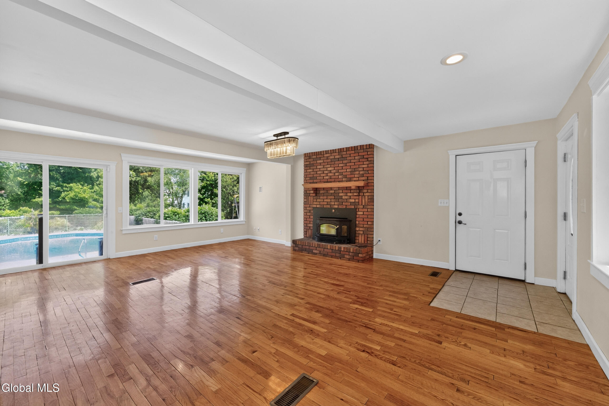 88 Oak Valley Way Queensbury NY 12804