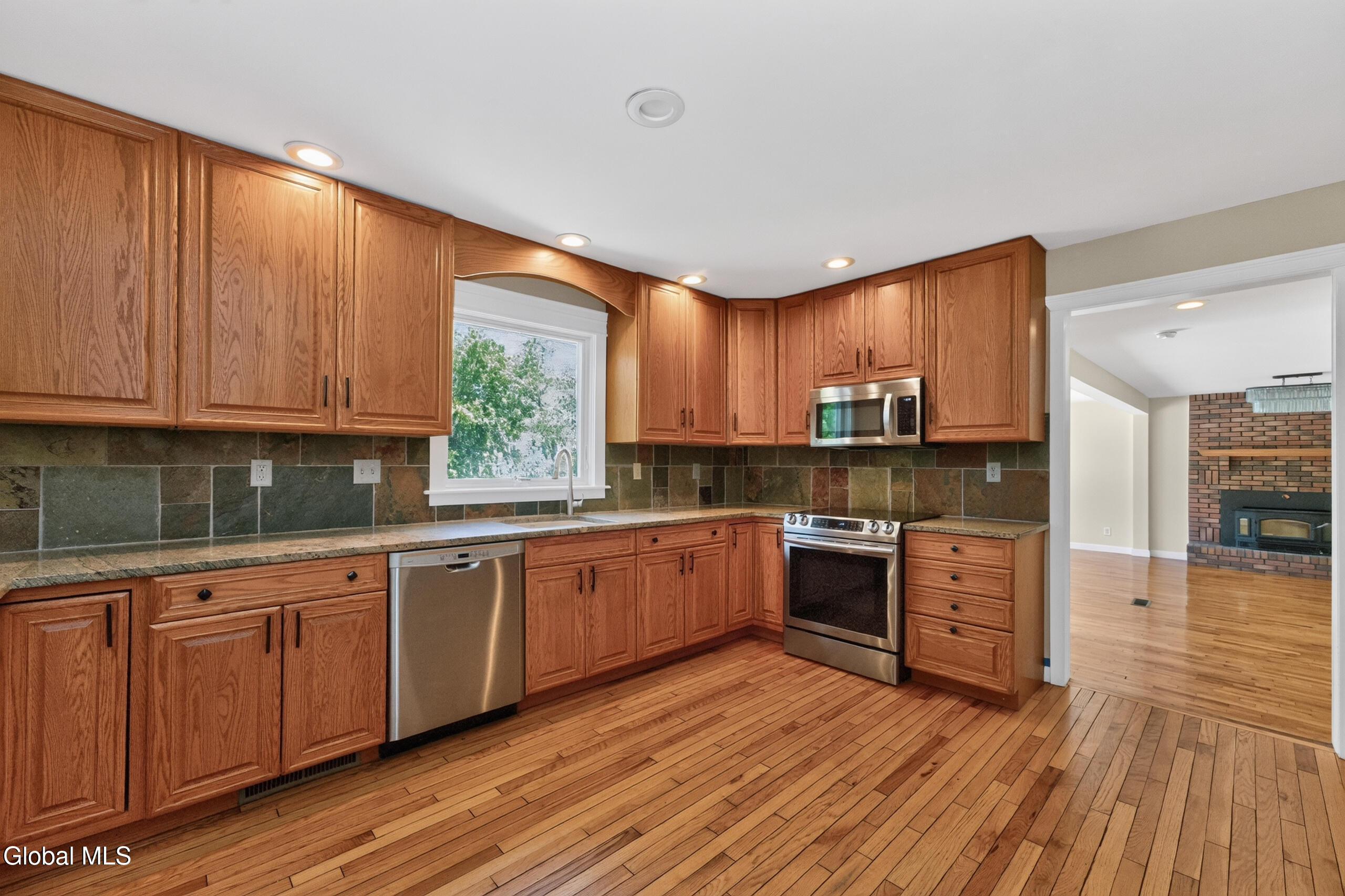 88 Oak Valley Way Queensbury NY 12804