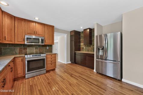88 Oak Valley Way Queensbury NY 12804