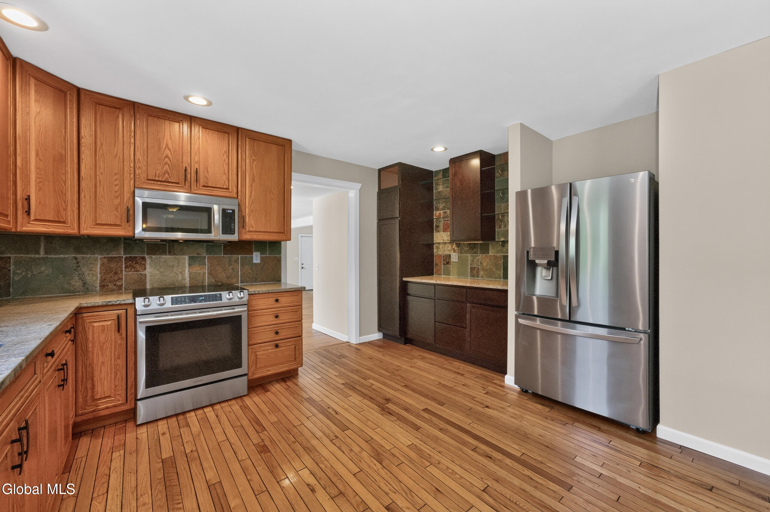88 Oak Valley Way Queensbury NY 12804