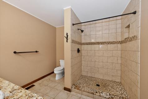 88 Oak Valley Way Queensbury NY 12804