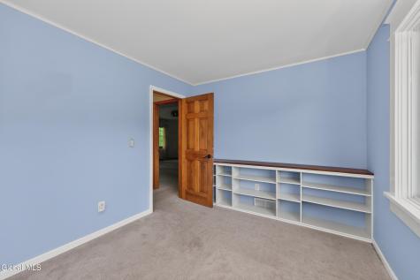 88 Oak Valley Way Queensbury NY 12804