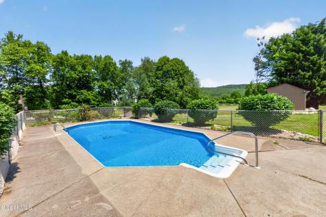 88 Oak Valley Way Queensbury NY 12804