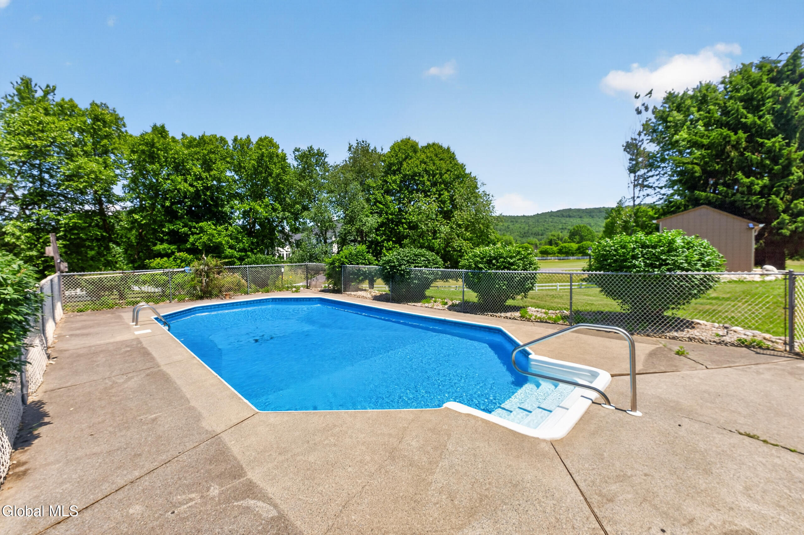 88 Oak Valley Way Queensbury NY 12804