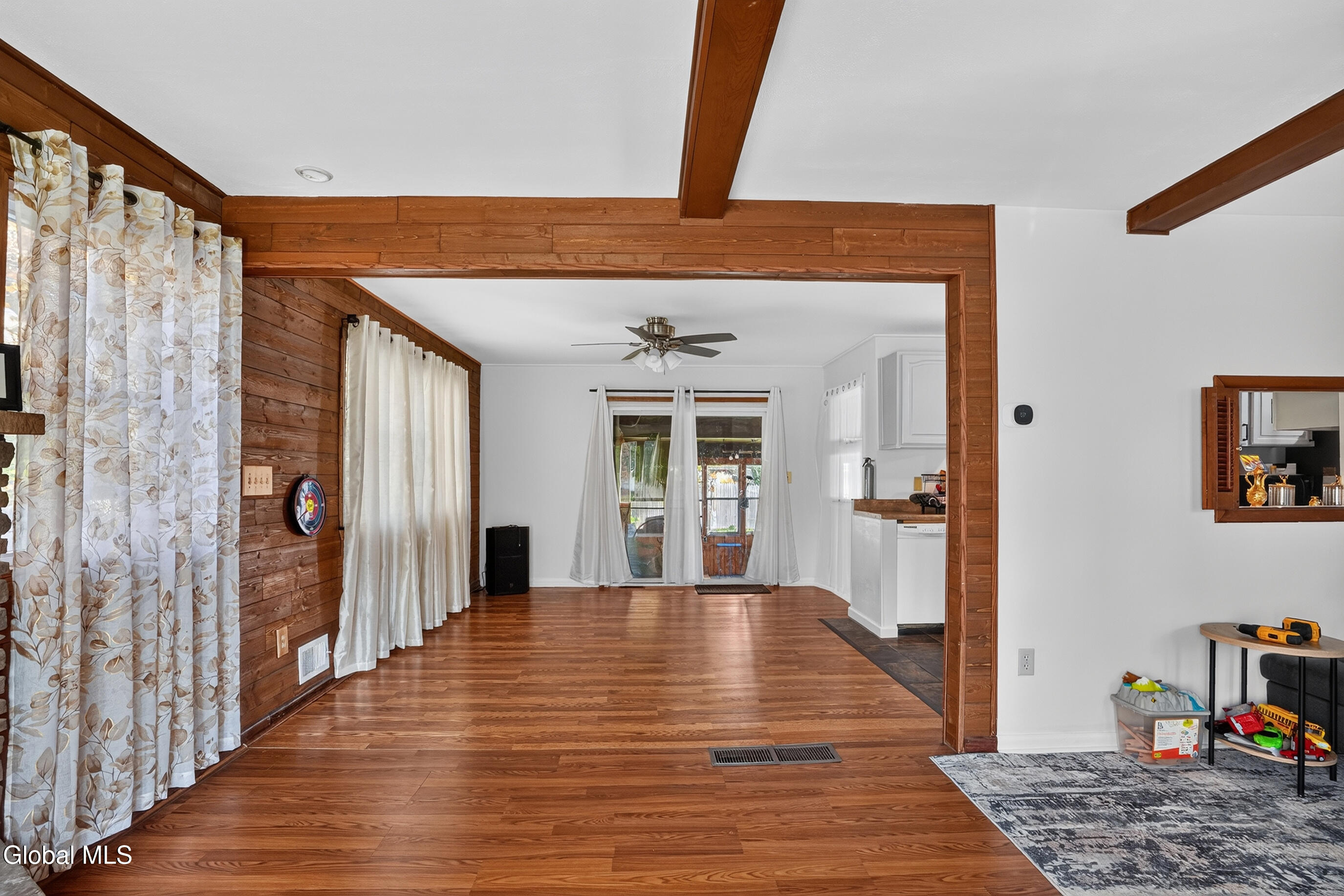 4 Bossi Lane Schenectady NY 12303