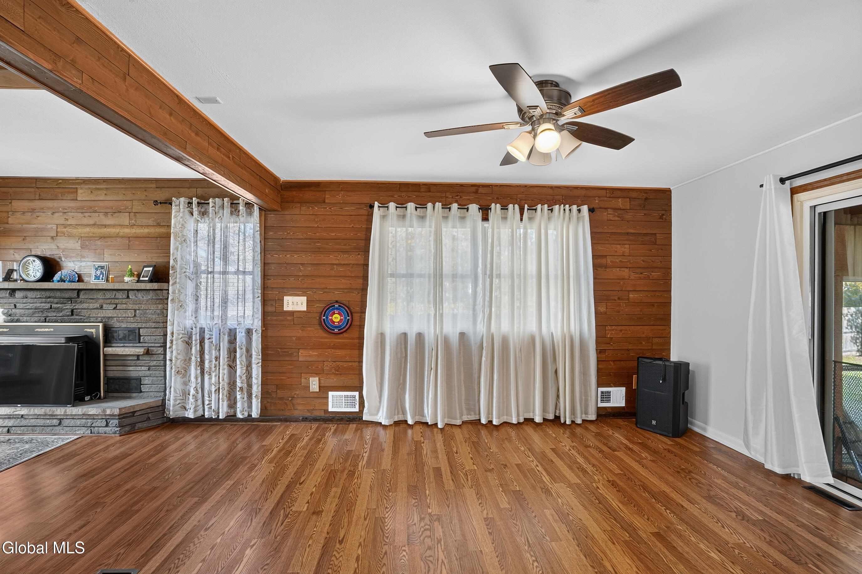 4 Bossi Lane Schenectady NY 12303