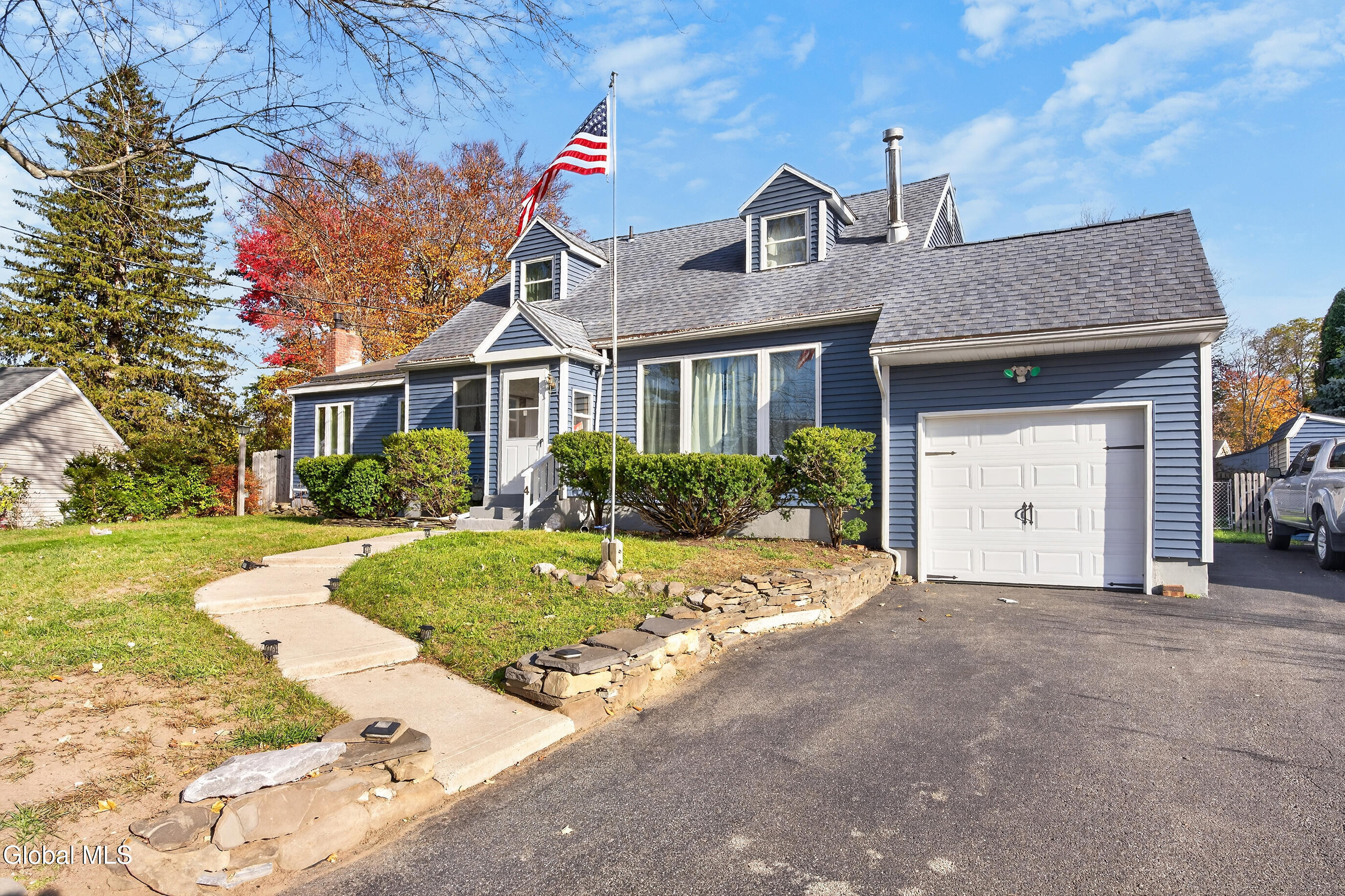 4 Bossi Lane Schenectady NY 12303