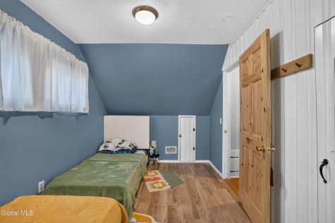 4 Bossi Lane Schenectady NY 12303