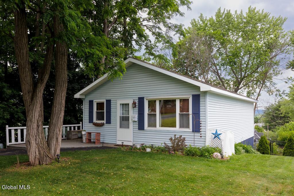 2407 Lenox Road Schenectady NY 12308