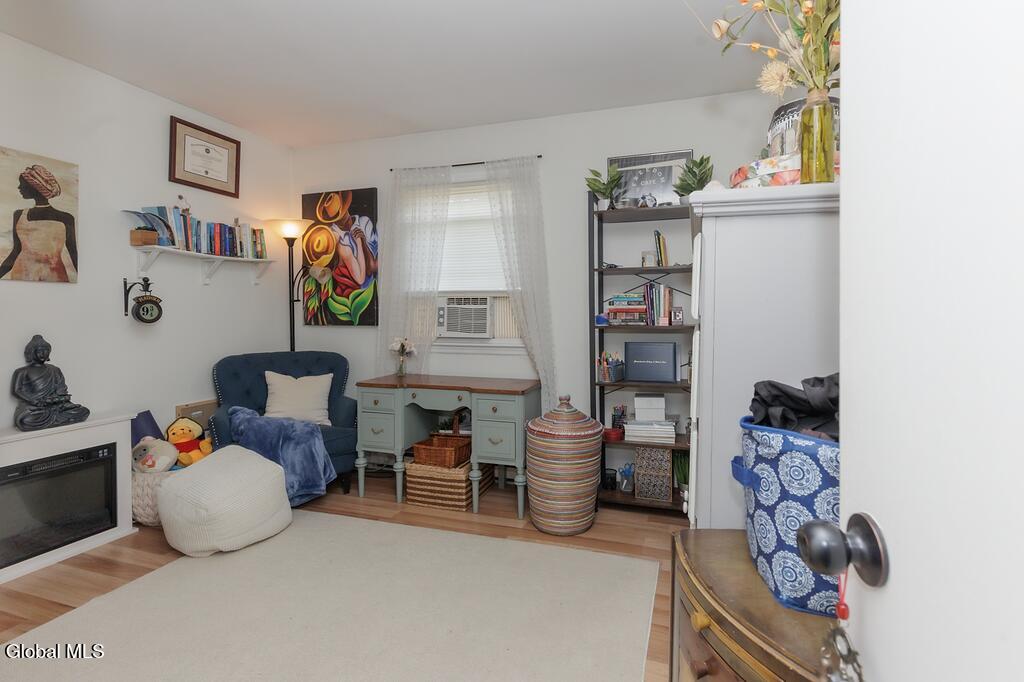 2407 Lenox Road Schenectady NY 12308