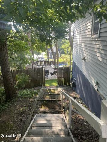 2407 Lenox Road Schenectady NY 12308