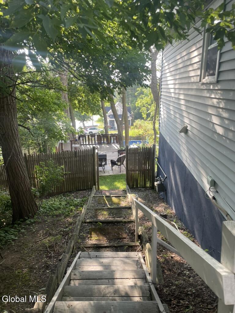 2407 Lenox Road Schenectady NY 12308