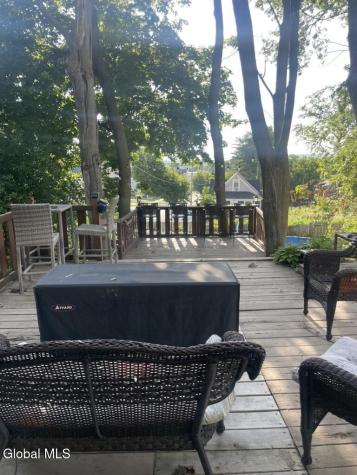 2407 Lenox Road Schenectady NY 12308