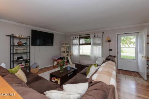 2407 Lenox Road Schenectady NY 12308