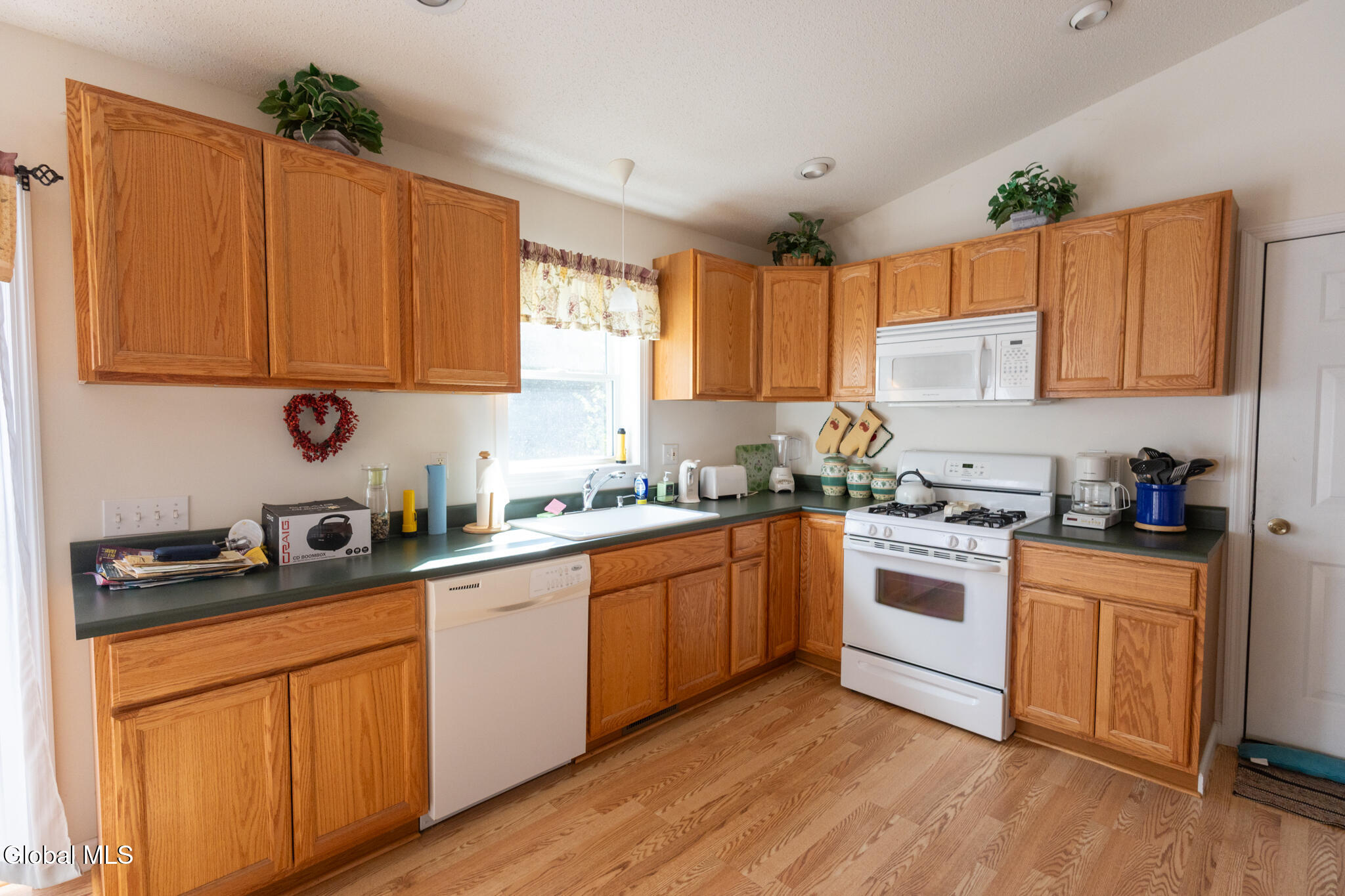 31 Lausanne Lane Lake Luzerne NY 12846