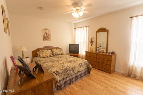 31 Lausanne Lane Lake Luzerne NY 12846