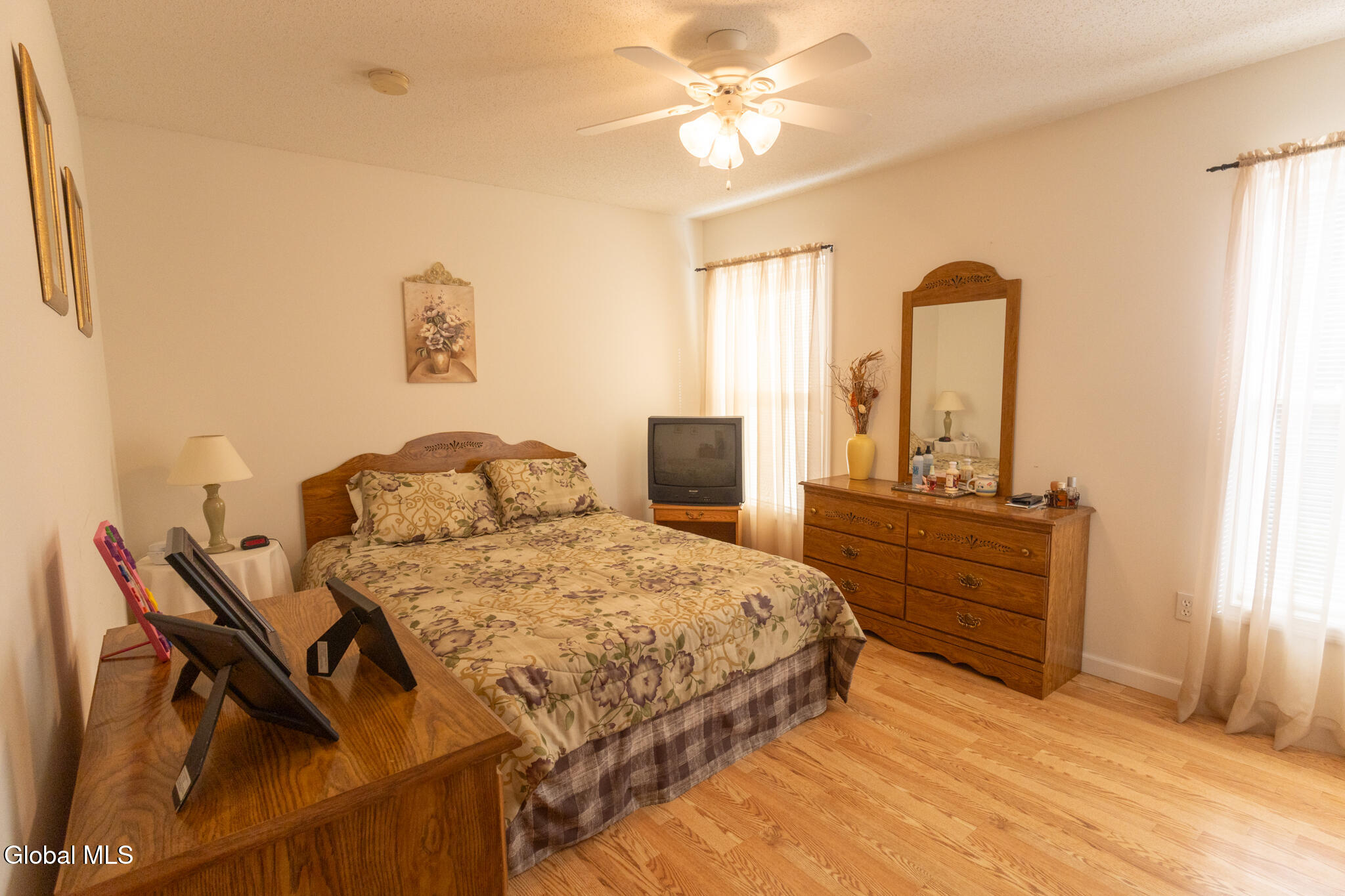 31 Lausanne Lane Lake Luzerne NY 12846