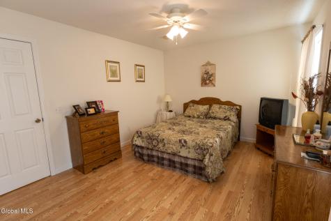 31 Lausanne Lane Lake Luzerne NY 12846