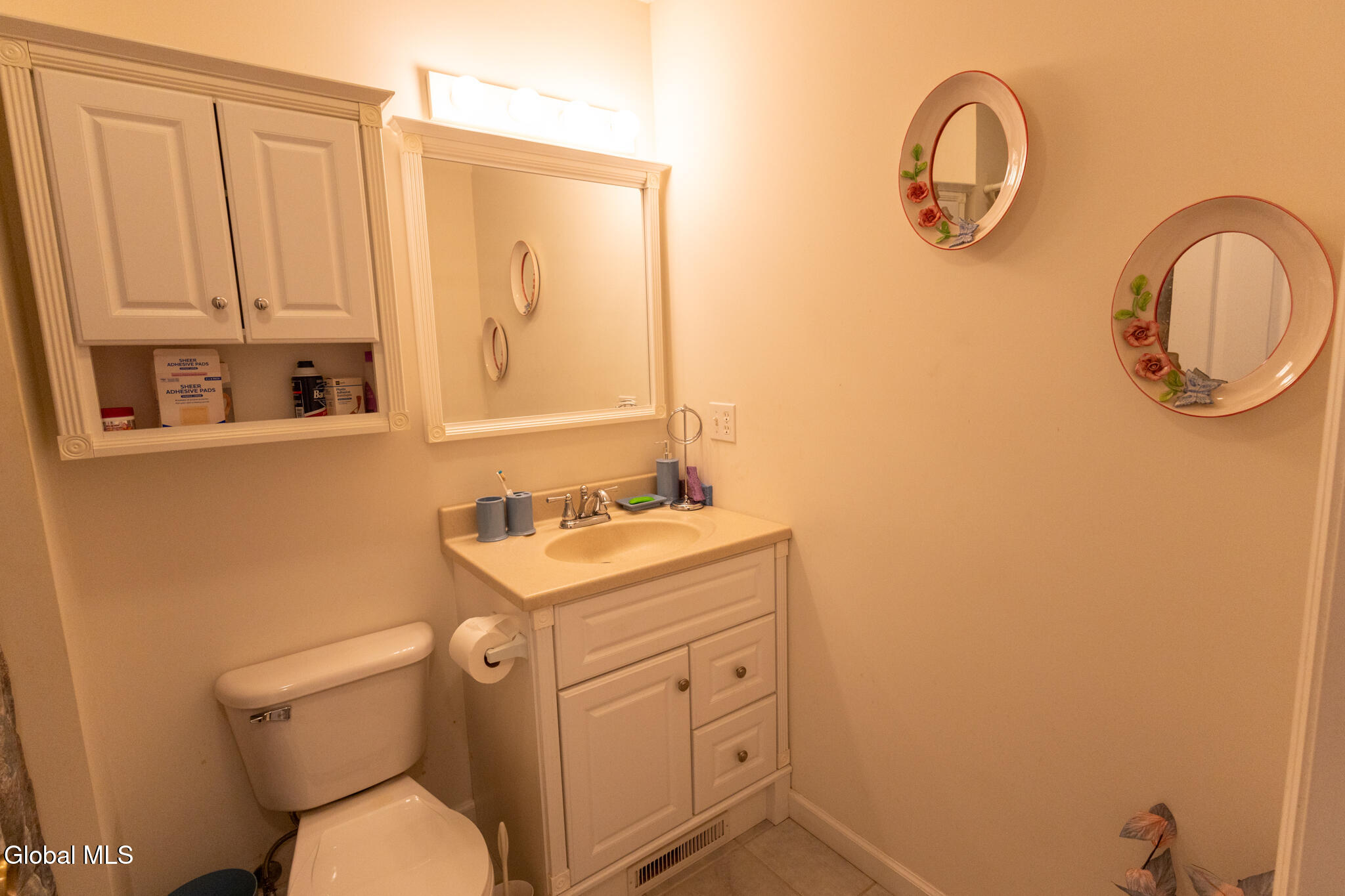 31 Lausanne Lane Lake Luzerne NY 12846