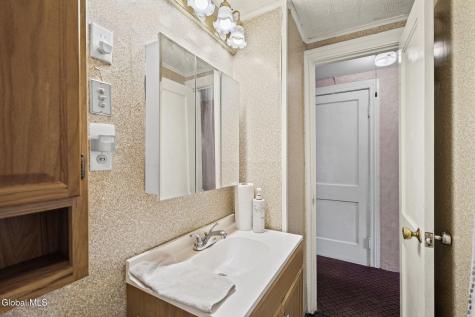 21 Jay Street Waterford NY 12188