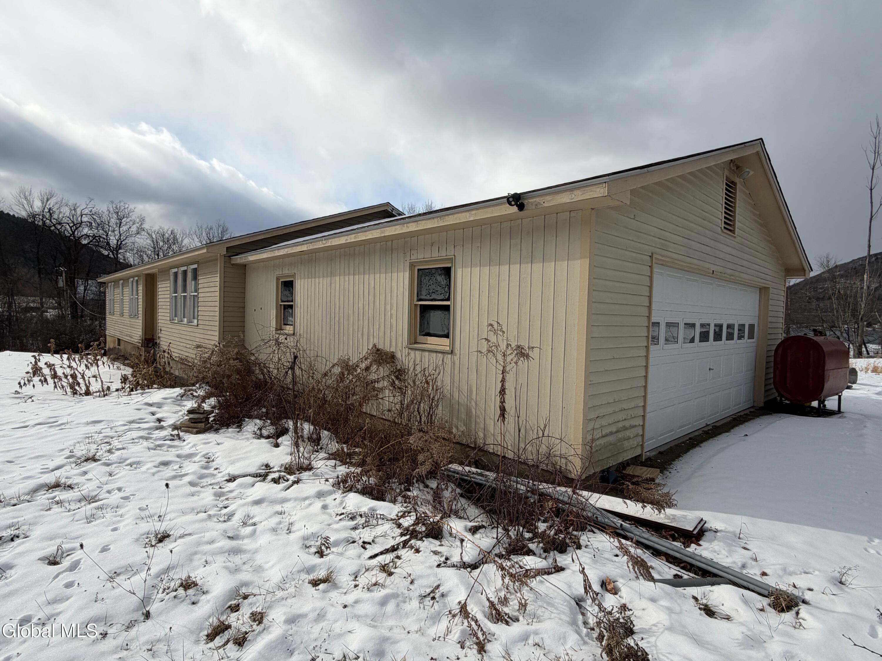 404 Black Point Road Ticonderoga NY 12883