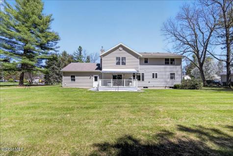 16 Muriel Lane Schaghticoke NY 12154