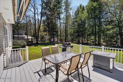 16 Muriel Lane Schaghticoke NY 12154