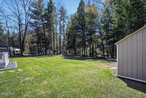 16 Muriel Lane Schaghticoke NY 12154
