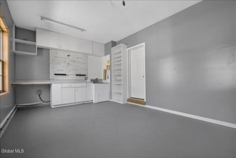 16 Muriel Lane Schaghticoke NY 12154