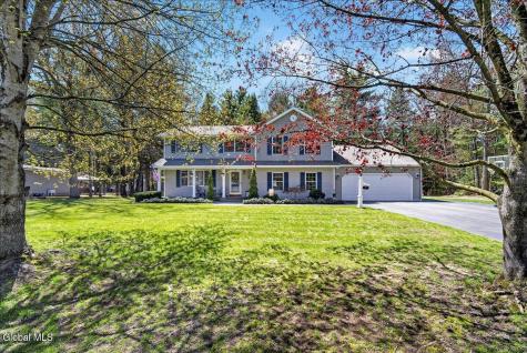16 Muriel Lane Schaghticoke NY 12154