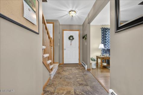 16 Muriel Lane Schaghticoke NY 12154