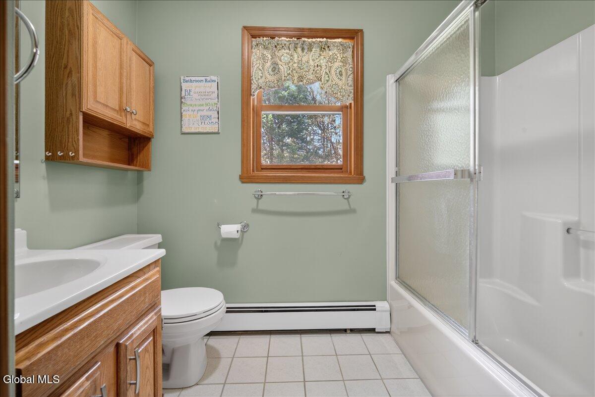 16 Muriel Lane Schaghticoke NY 12154