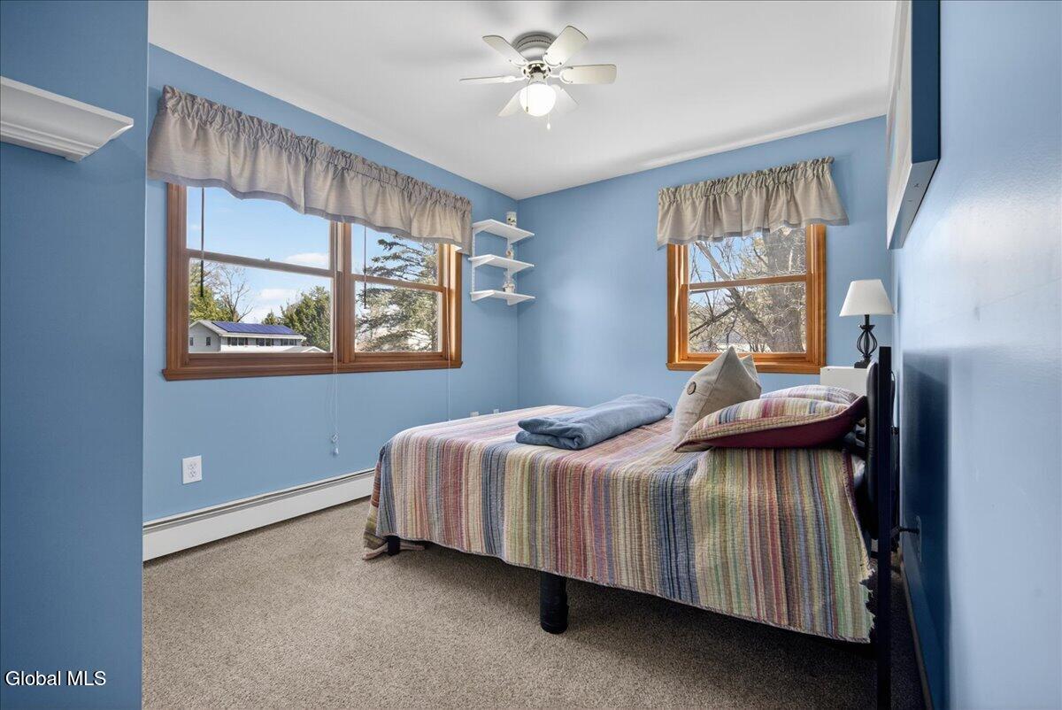 16 Muriel Lane Schaghticoke NY 12154