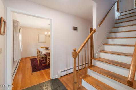 29 Bennett Terrace Delmar NY 12054