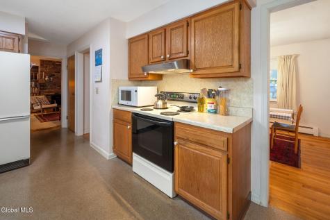 29 Bennett Terrace Delmar NY 12054