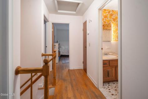 29 Bennett Terrace Delmar NY 12054