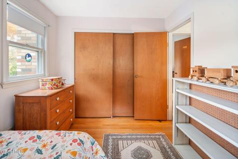 29 Bennett Terrace Delmar NY 12054