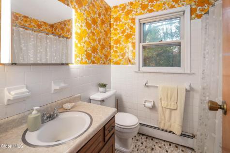 29 Bennett Terrace Delmar NY 12054