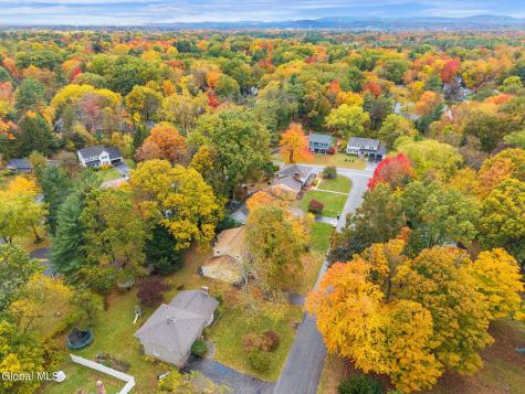 29 Bennett Terrace Delmar NY 12054