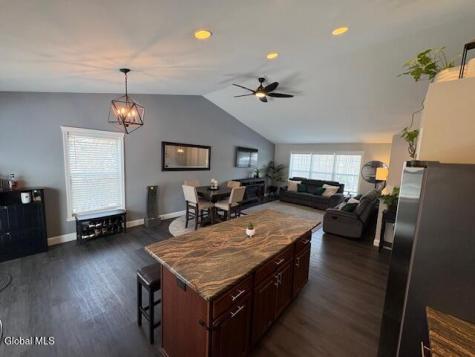 647 Pearse Road Niskayuna NY 12309