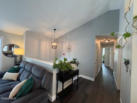 647 Pearse Road Niskayuna NY 12309