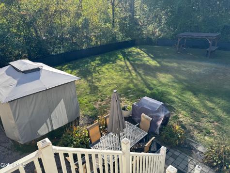 647 Pearse Road Niskayuna NY 12309