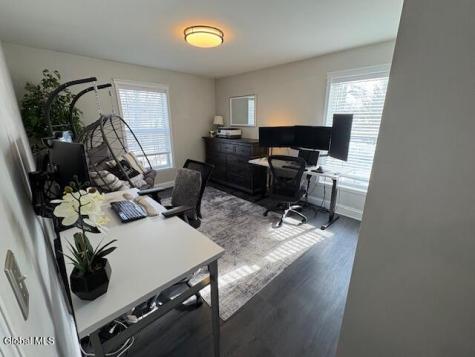 647 Pearse Road Niskayuna NY 12309