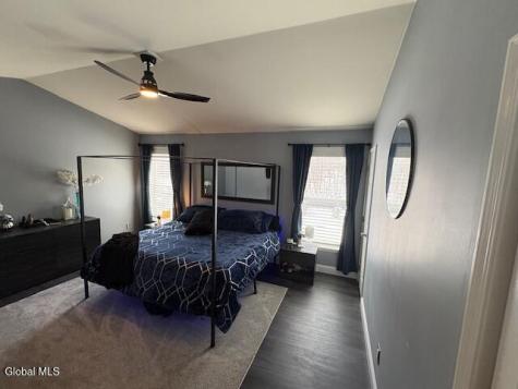 647 Pearse Road Niskayuna NY 12309