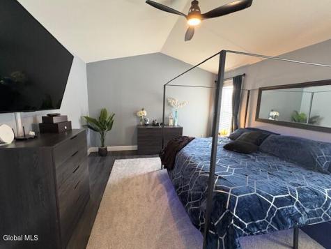 647 Pearse Road Niskayuna NY 12309