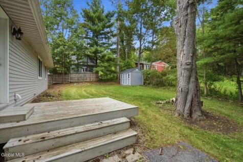 1142 Nys Rt 9p Saratoga Springs NY 12866